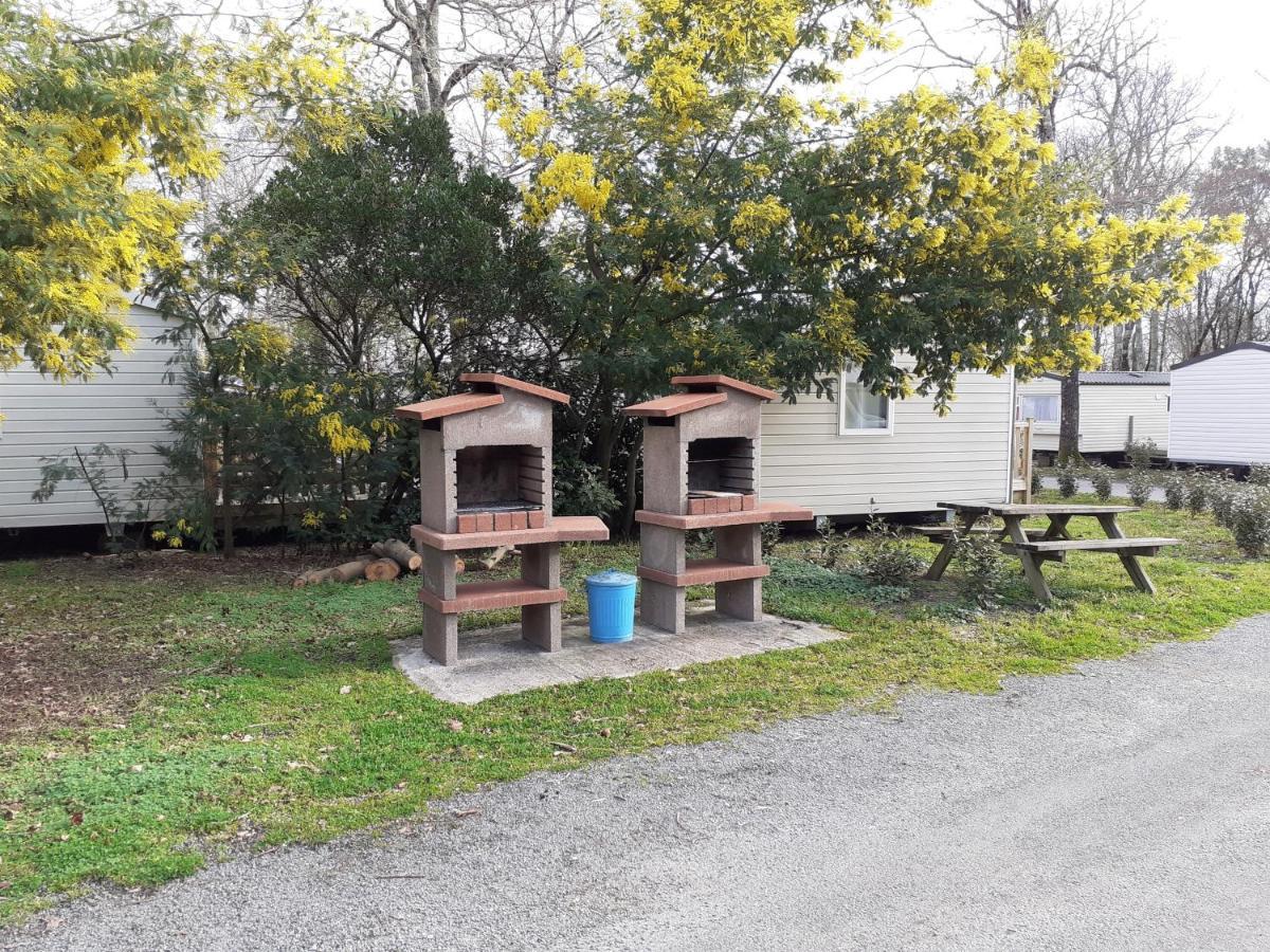 Mobil-Home Soulac Buitenkant foto